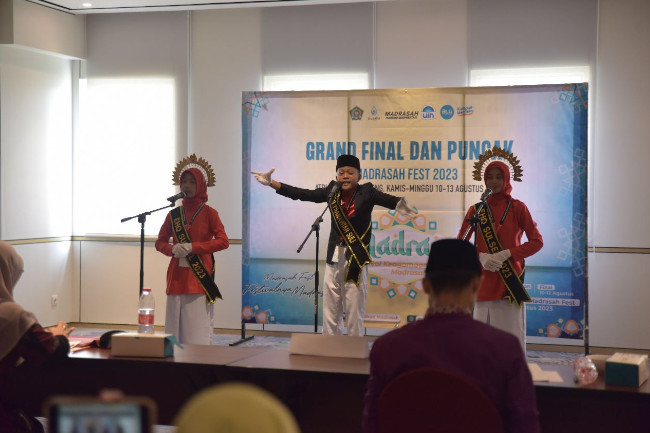 Adu ilmu Agama Anak-anak Madrasah Se-Indonesia di Madrasah Fest