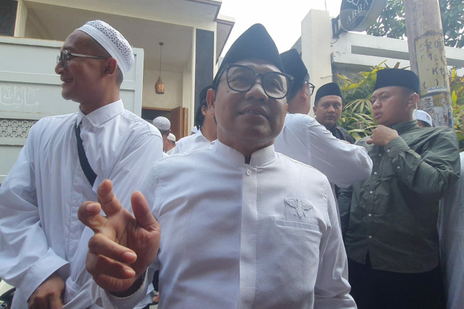 Bertemu di Acara Haul Habib Ali Al-Habsyi, Cak Imin Ngobrol dengan Gibran