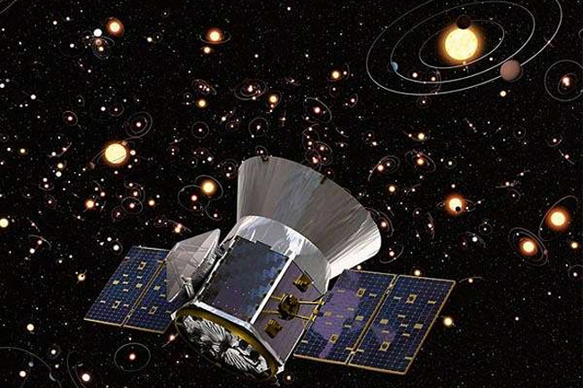 Langka! Planet Raksasa Panas Dingin Periode Panjang Terdeteksi Misi TESS