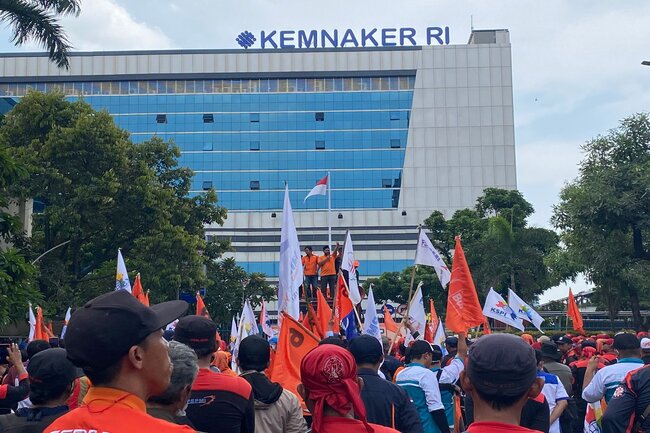 50 Ribu Buruh Bakal Demo di Istana, Polri Jamin Beri Pengamanan Aksi