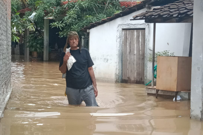Warga Terdampak Banjir di Pati Mengeluh Sukar Cari Sahur dan Buka Puasa