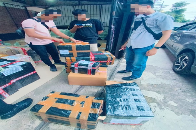 Bea Cukai Temukan Rokok Ilegal dari Dua Jasa Ekspedisi di Malang