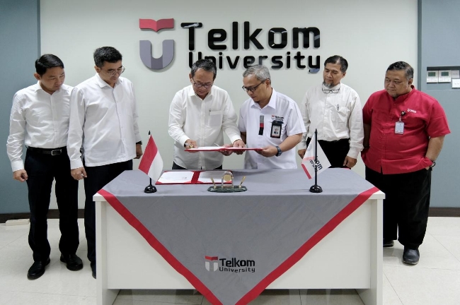 Kembangkan Research and Development, Universitas Telkom dan MultiIntegra Technology Group Jalin Kerja Sama