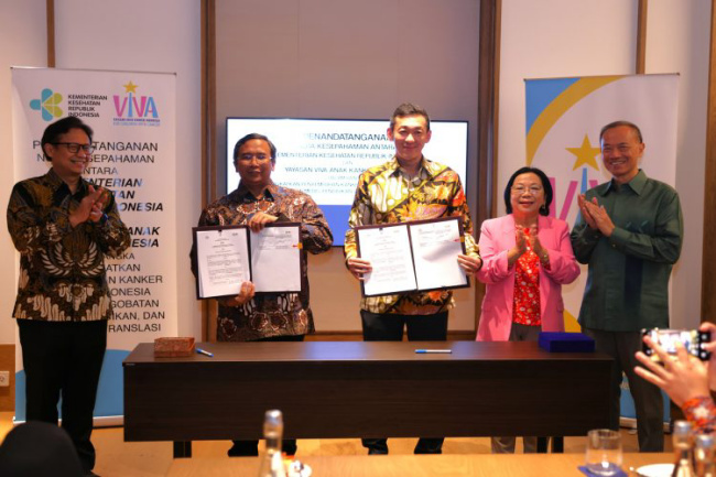 Kemenkes dan Viva Anak Kanker Indonesia Teken MoU Perawatan Kanker