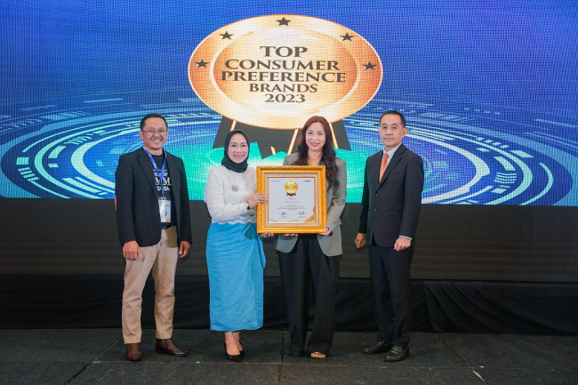 Tisu Basah Momami Raih Penghargaan Top Consumer Preference Brands 2023 dari INFOBRAND