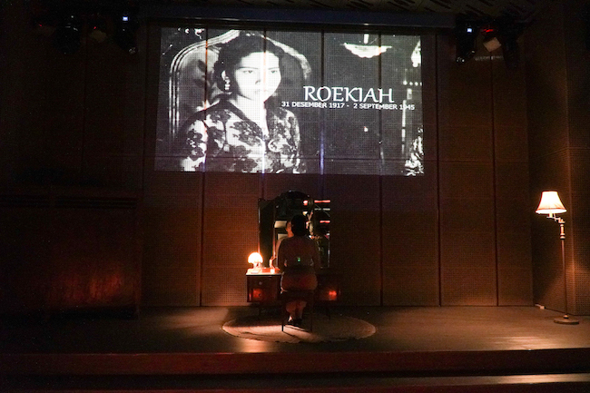 Mengenang Sosok Diva Indonesia Era 1930-an melalui “Kenang-Kenangan Roekiah”