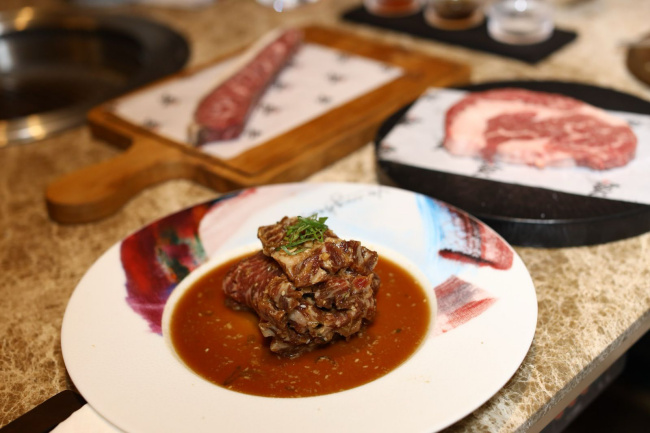 Chef Akira Back Peraih Michelin Star Hadirkan Kuliner Kelas Dunia di Jakarta