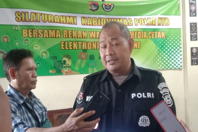 Insiden Lombok Barat, Polda NTB Sesalkan Aksi Pemblokiran Jalan
