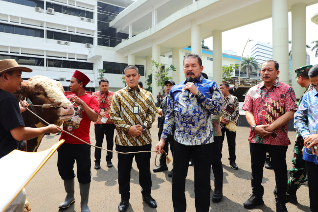 Jaksa Agung: Hewam Kurban Iduladha 1445 H di Kejagung, 36 Sapi dan 3 Kambing