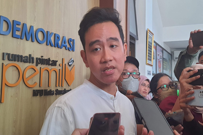 Gibran Belum Tentukan Parpol di Parpol Mana Berlabuh