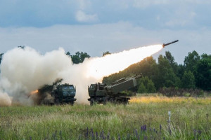 AS Setujui Penjualan Peluncur Roket Presisi HIMARS ke Polandia