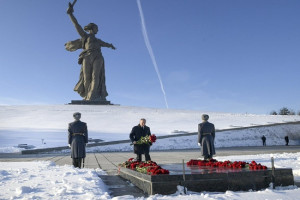 Ingatkan Pertempuran di Stalingrad, Putin Siap Hadapi Tank Jerman
