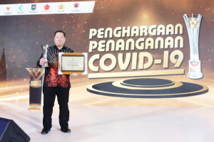 Berkontribusi dalam Penanganan Covid-19, Dexa Group Dianugerahi PPKM Award
