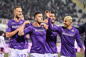 Fiorentina Amankan Tiket 4 Besar, Sofyan Amrabat Masih Berbaju Ungu
