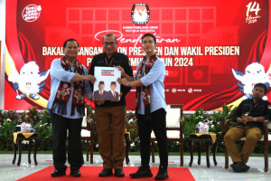 Diantar KIM, Prabowo-Gibran Resmi Daftar Capres-Cawapres ke KPU