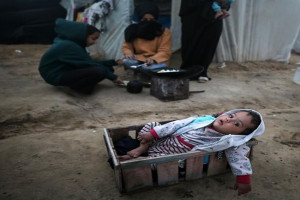 Kecaman Dunia Mengalir Pasca Israel Menembaki Ratusan Warga Gaza Menunggu Bantuan