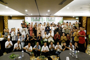 Perkuat Silaturahmi Karyawan, Hotel Ciputra Semarang Gelar Halalbihalal dengan Tema Kebersamaan dan Toleransi Beragama