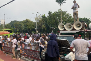 Karyawan PT Ralph Laurens Indonesia kembali Berdemo Tuntut Hakim PK Diganti